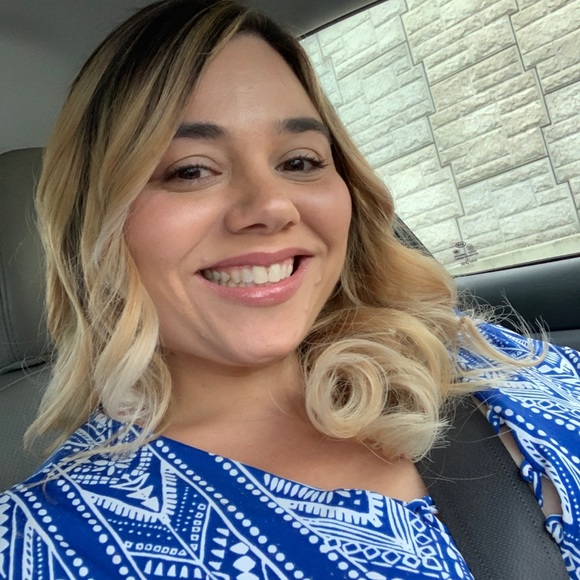 Meet your Posher, Samantha - Picture 2 of 3